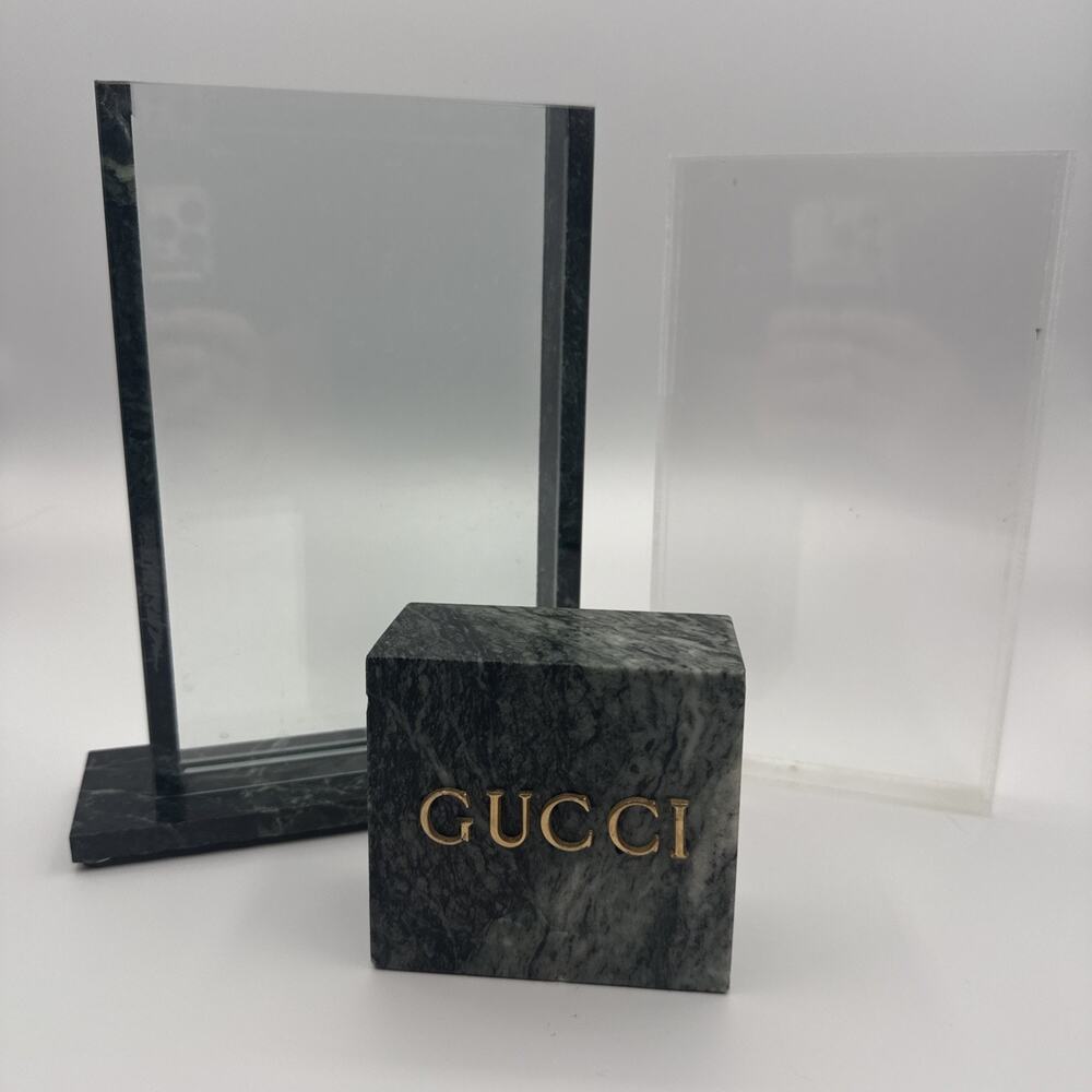 VTG Gucci Italy Green Marble Acrylic Vase With Insert & Matching Sign Block Rare